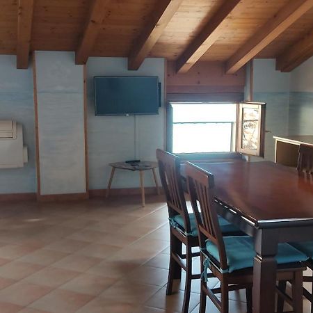 Mansarda Ariel Apartamento Limone sul Garda Exterior foto